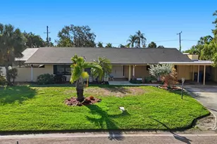 3944 49th Ave S, Saint Petersburg, FL 33711 - Photo 1