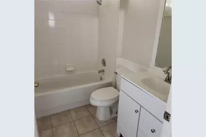 28525 Seashell Court, Zephyrhills, FL 33545 - Photo 6