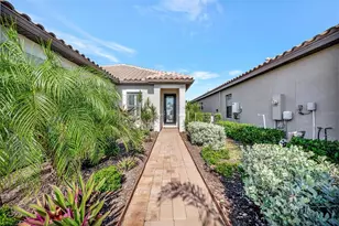 4642 CRESTPOINT Wy, Palmetto, FL 34221 - Photo 4