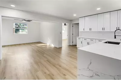 1984 64th Avenue N, Saint Petersburg, FL 33702 - Photo 6