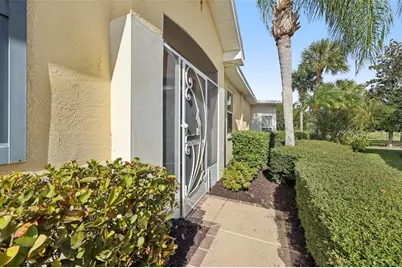 615 Tremont Greens Lane, Sun City Center, FL 33573 - Photo 2