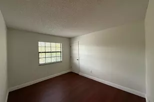 4416 Summer Oak Dr, Tampa, FL 33618 - Photo 12