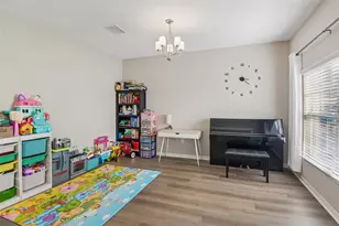 17647 Cortes Creek Blvd, Spring Hill, FL 34610 - Photo 14