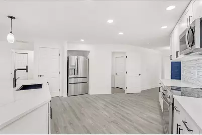 1332 Whispering Lane, Venice, FL 34285 - Photo 6