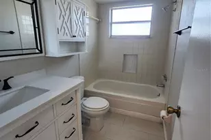 12909 83rd Ave, Seminole, FL 33776 - Photo 18