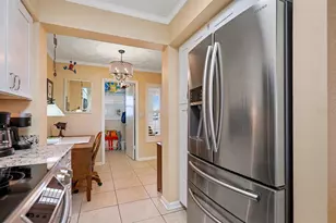 5901 Bahia Del Mar Cir, Saint Petersburg, FL 33715 - Photo 12