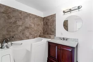 27416 Breakers Dr, Wesley Chapel, FL 33544 - Photo 20