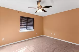 27416 Breakers Dr, Wesley Chapel, FL 33544 - Photo 34