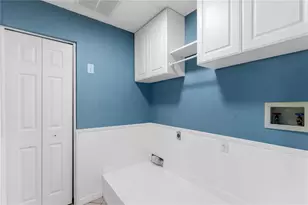 27416 Breakers Dr, Wesley Chapel, FL 33544 - Photo 42