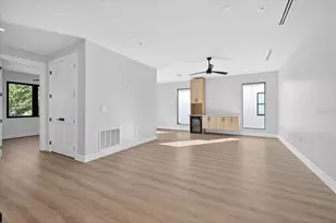 3702 S Lynwood Ave, Tampa, FL 33611 - Photo 40