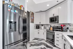 1209 E Cumberland Ave, Tampa, FL 33602 - Photo 8