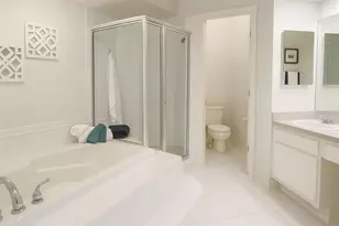 13606 Eagles Walk Dr, Clearwater, FL 33762 - Photo 10