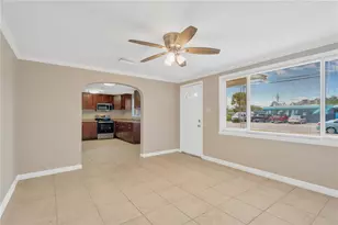 559 Norfolk St, Dunedin, FL 34698 - Photo 10