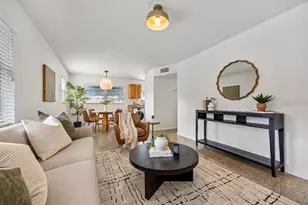 212 S Church Ave, Tampa, FL 33609 - Photo 2