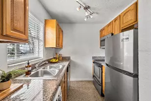 212 S Church Ave, Tampa, FL 33609 - Photo 14