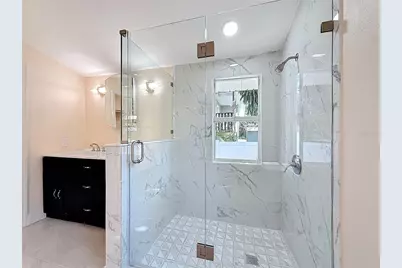 1247 Highland Street N, Saint Petersburg, FL 33701 - Photo 20