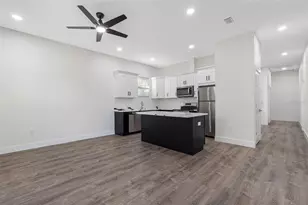 10247 Lake Dr, New Port Richey, FL 34654 - Photo 4