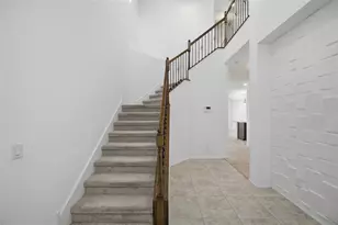 19656 Long Lake Ranch Blvd, Lutz, FL 33558 - Photo 14