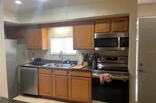 8601 Cattail Dr, Temple Terrace, FL 33637 - Photo 8