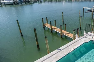 211 Dolphin Point, Clearwater Beach, FL 33767 - Photo 8