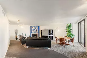 1600 Gulf Blvd, Clearwater Beach, FL 33767 - Photo 8