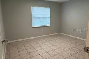 10405 N Jasmine Ave, Tampa, FL 33612 - Photo 6