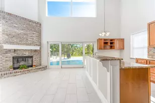 11302 Hoot Owl Ct, Riverview, FL 33569 - Photo 4