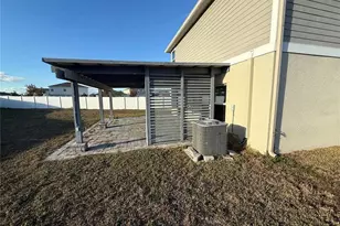 13106 Zolo Spring Circle, Riverview, FL 33579 - Photo 2