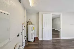 1730 17th St S, Saint Petersburg, FL 33712 - Photo 34