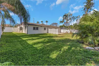 3887 50th Avenue S, Saint Petersburg, FL 33711 - Photo 58