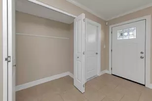 3887 50th Ave S, Saint Petersburg, FL 33711 - Photo 46