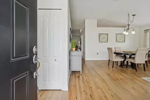 5629 Grindstone Loop, Wesley Chapel, FL 33544 - Photo 4