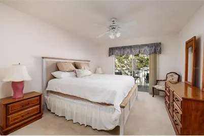 216 Sun Vista Ct S, Treasure Island, FL 33706 - Photo 14