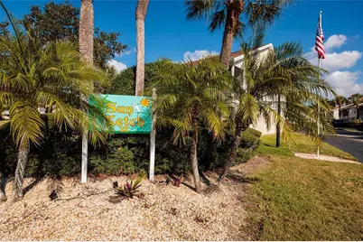 216 Sun Vista Ct S, Treasure Island, FL 33706 - Photo 14