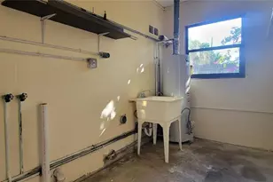 1790 75th Ave N, Saint Petersburg, FL 33702 - Photo 28