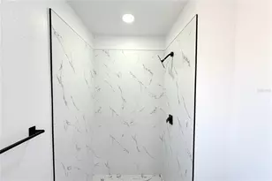 10418 N Oklawaha Ave, Tampa, FL 33617 - Photo 22