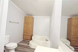 6735 Mangrove Dr, Wesley Chapel, FL 33544 - Photo 12