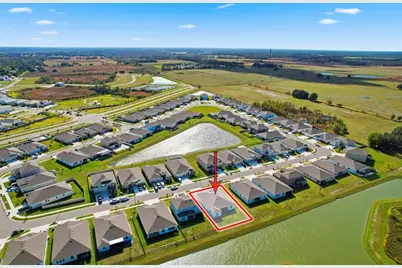 10559 Bridgegate Heights Loop, San Antonio, FL 33576 - Photo 2