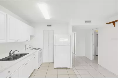 6400 46th Avenue #102, Kenneth City, FL 33709 - Photo 8