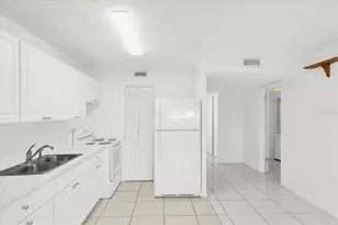 6400 46th Ave, Kenneth City, FL 33709 - Photo 8