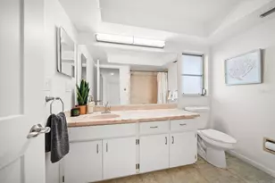 14922 Crown Dr, Largo, FL 33774 - Photo 30