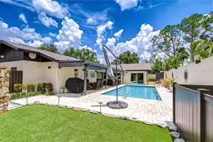 13522 Avista Dr, Tampa, FL 33624 - Photo 38