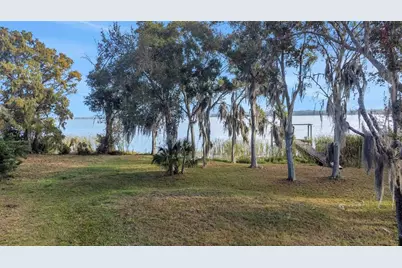 2661 Cyprus Drive, Palm Harbor, FL 34684 - Photo 18