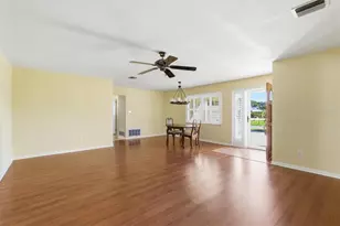 2340 Armour Dr, Dunedin, FL 34698 - Photo 14