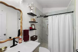 1325 Pasadena Bloom Ln, Ruskin, FL 33570 - Photo 26