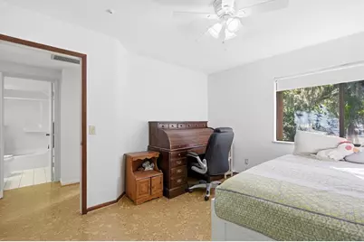 6050 River Trace Road, Tampa, FL 33617 - Photo 34