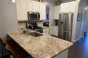 12507 Blazing Star Dr, Tampa, FL 33626 - Photo 8