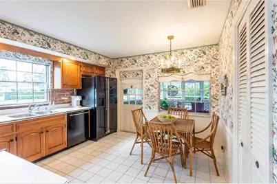 10114 Hampton Place, Tampa, FL 33618 - Photo 20