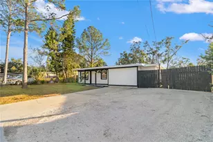 6903 Travis Blvd, Tampa, FL 33610 - Photo 2