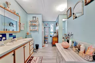 328 S Port Royal Ln, Apollo Beach, FL 33572 - Photo 18